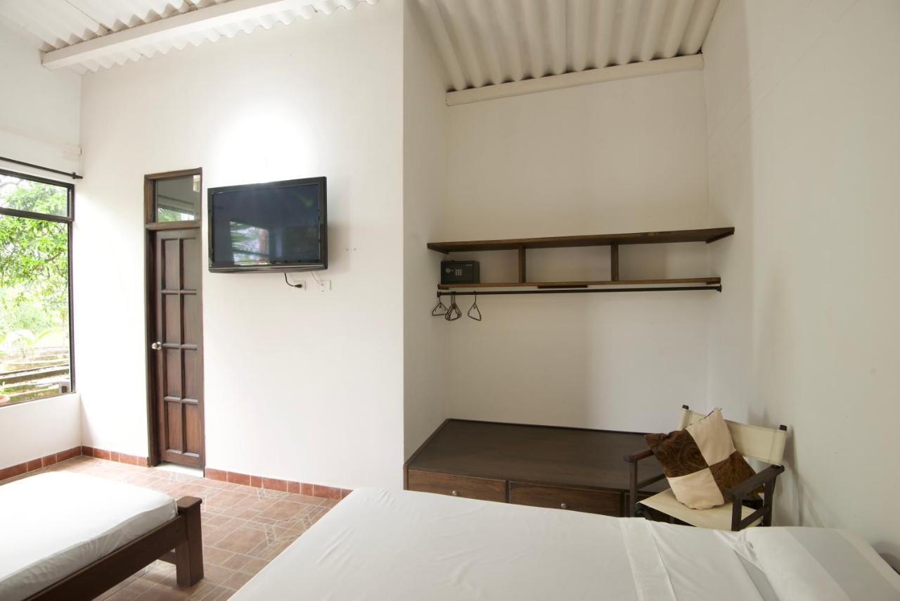 Hostal Suna Vito Puerto Asis Exterior photo