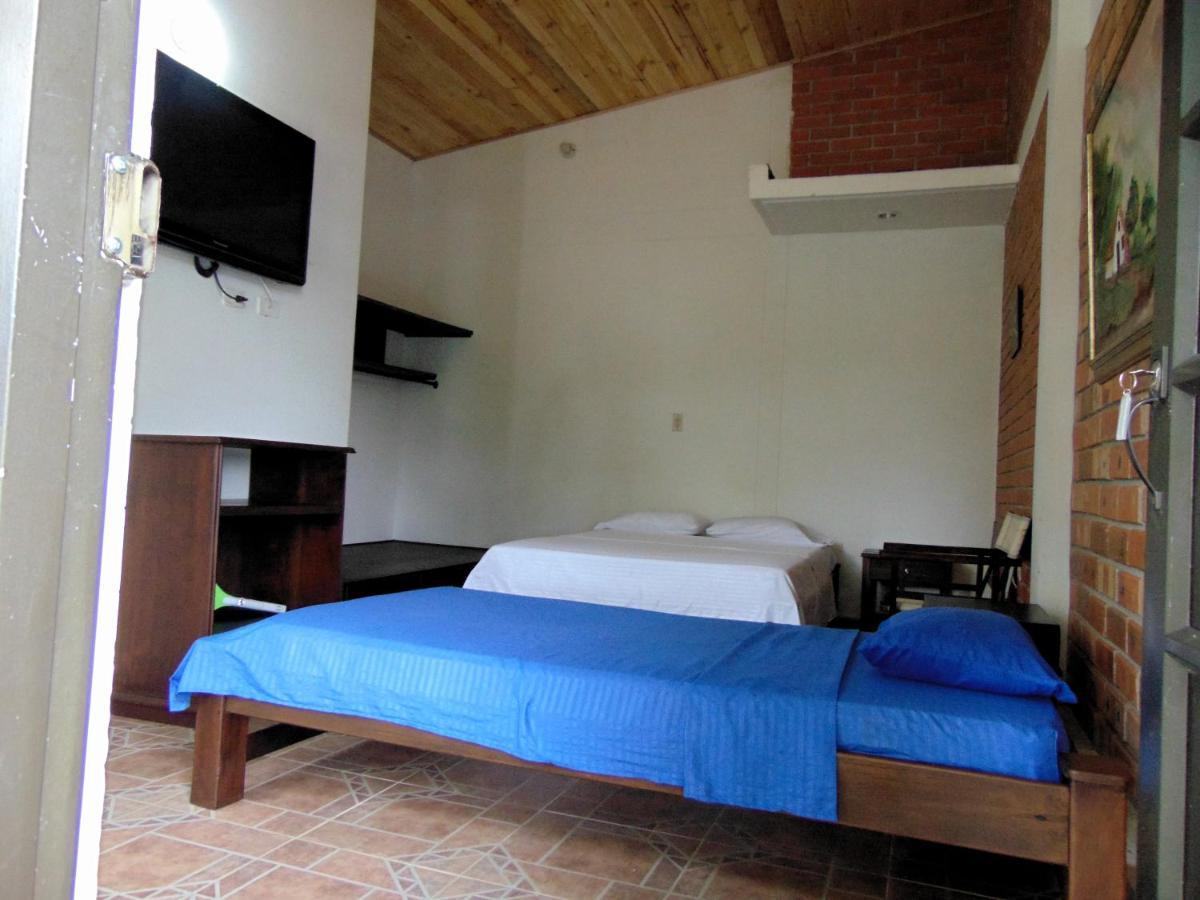 Hostal Suna Vito Puerto Asis Exterior photo