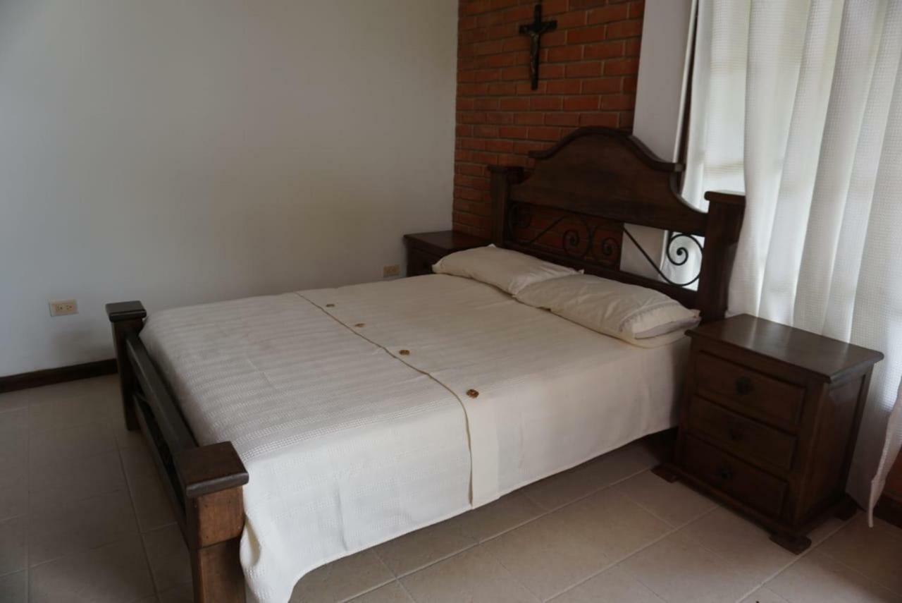 Hostal Suna Vito Puerto Asis Exterior photo