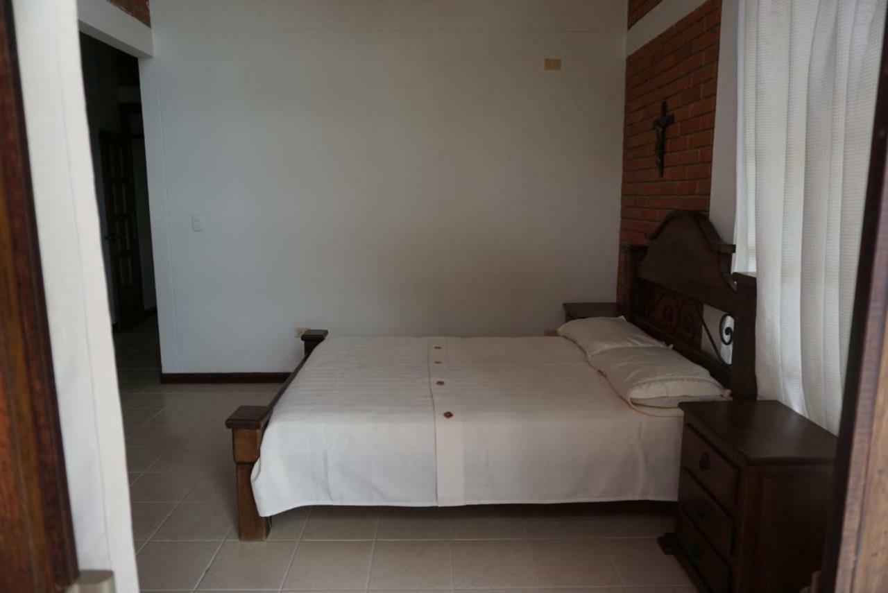 Hostal Suna Vito Puerto Asis Exterior photo